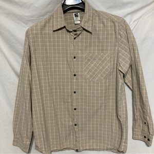 The North Face Men’s Tan Plaid Long Sleeve Shirt Size XL.